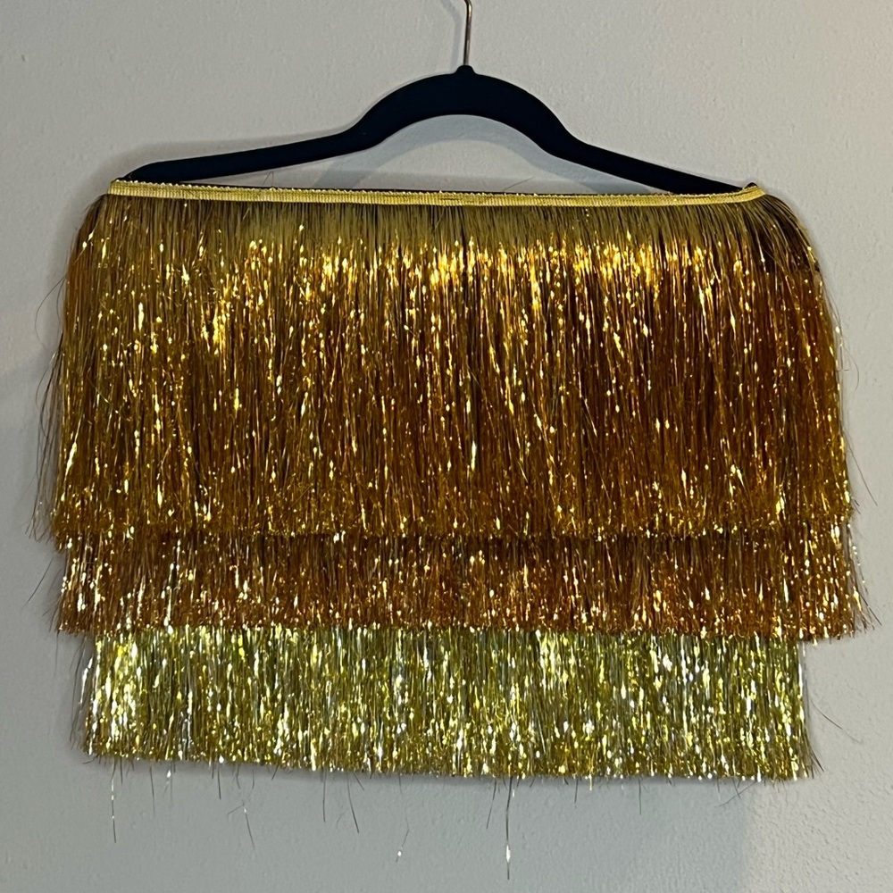 Nasty Gal Gold Glitter Fringe high waisted Bottoms/Shorts Size 4 NWT